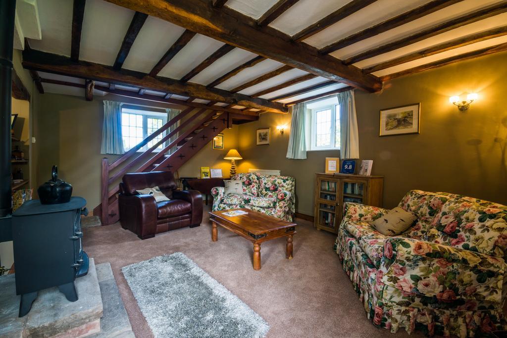 Hills Farm Bed & Breakfast Leominster Ngoại thất bức ảnh