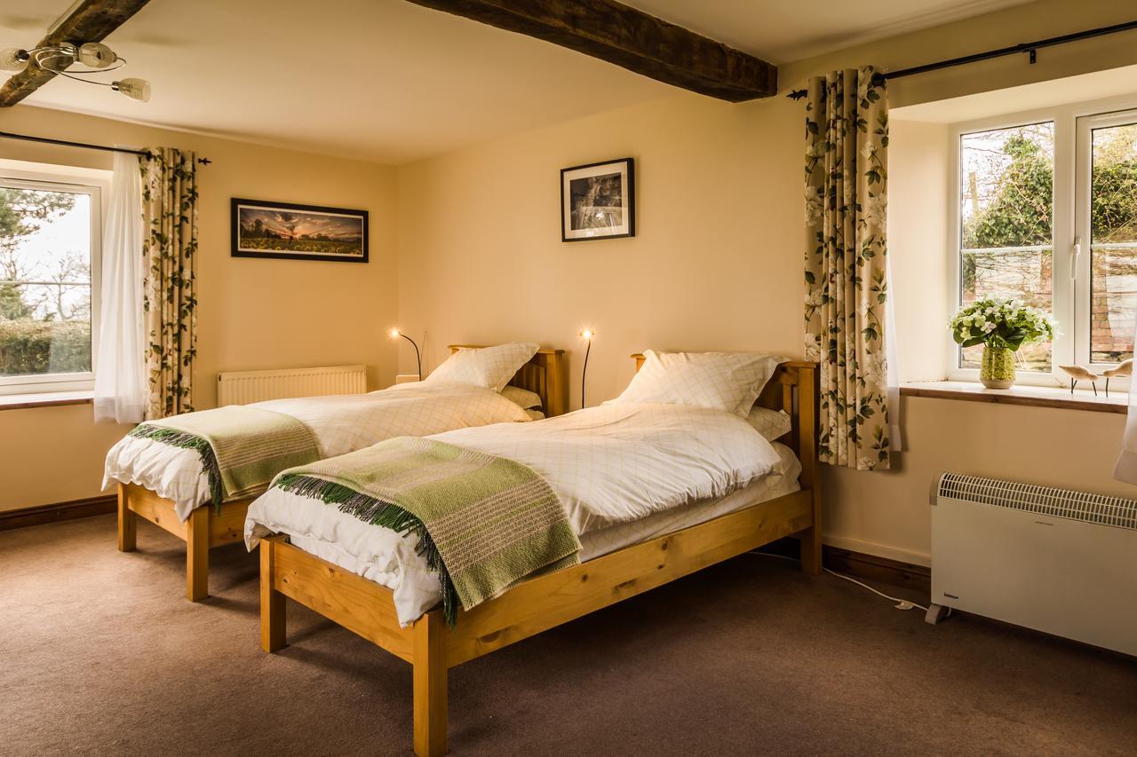 Hills Farm Bed & Breakfast Leominster Ngoại thất bức ảnh